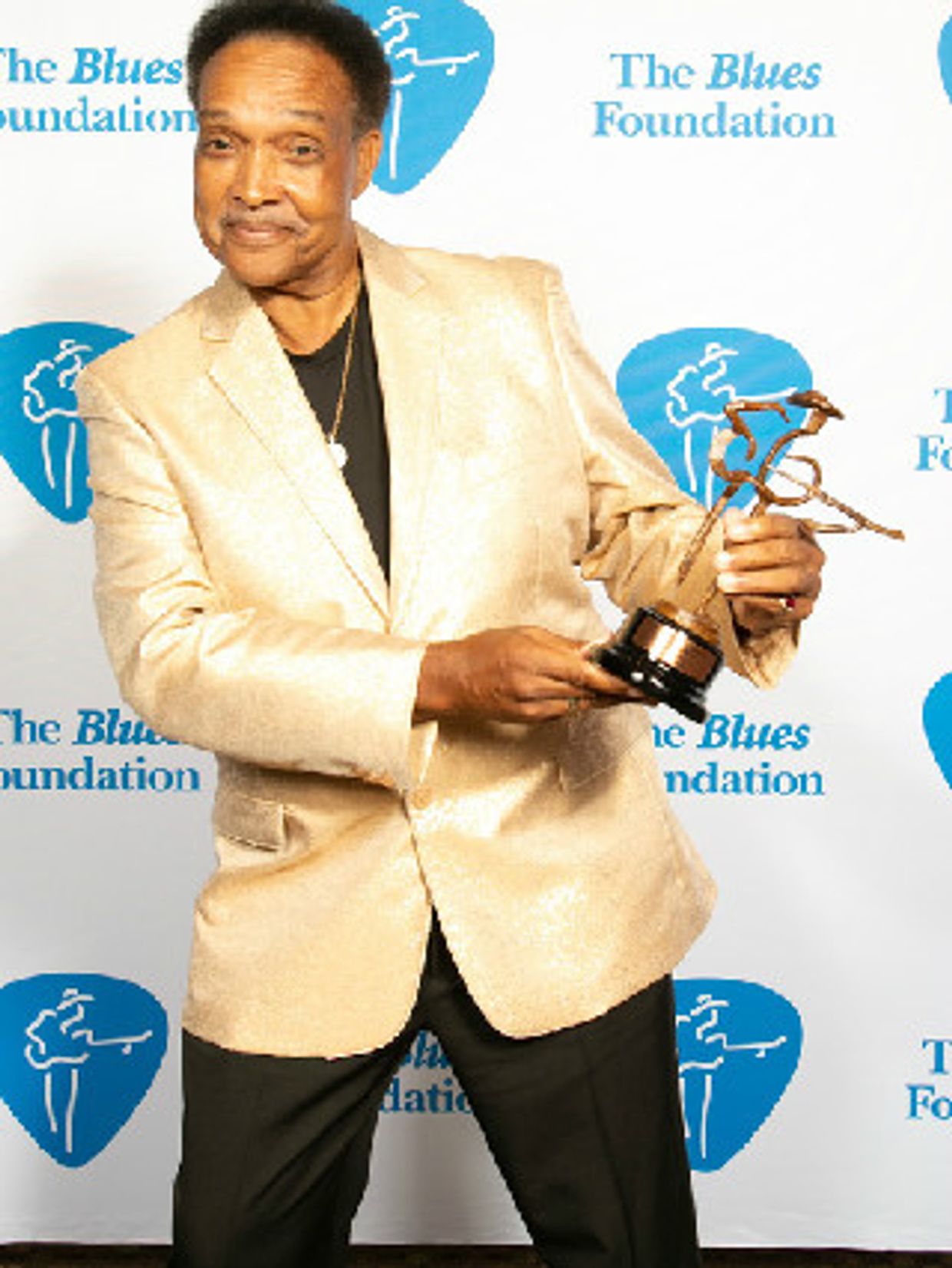 [Johnny at Blues Music Awards]